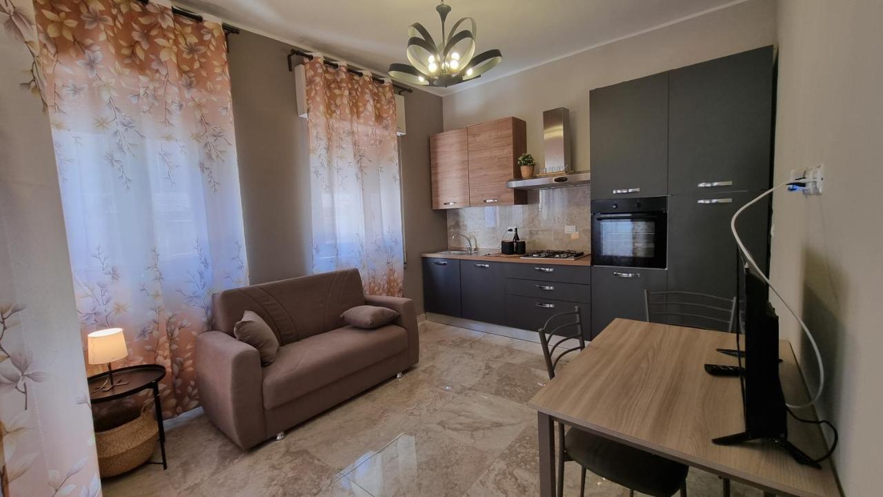 Casa Vacanze Giulia Giarre Eksteriør bilde